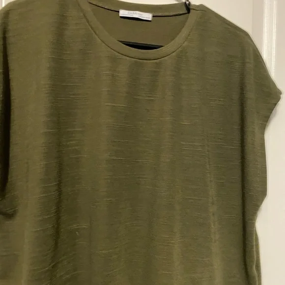 Cropped t-shirt - Picture 3 of 3